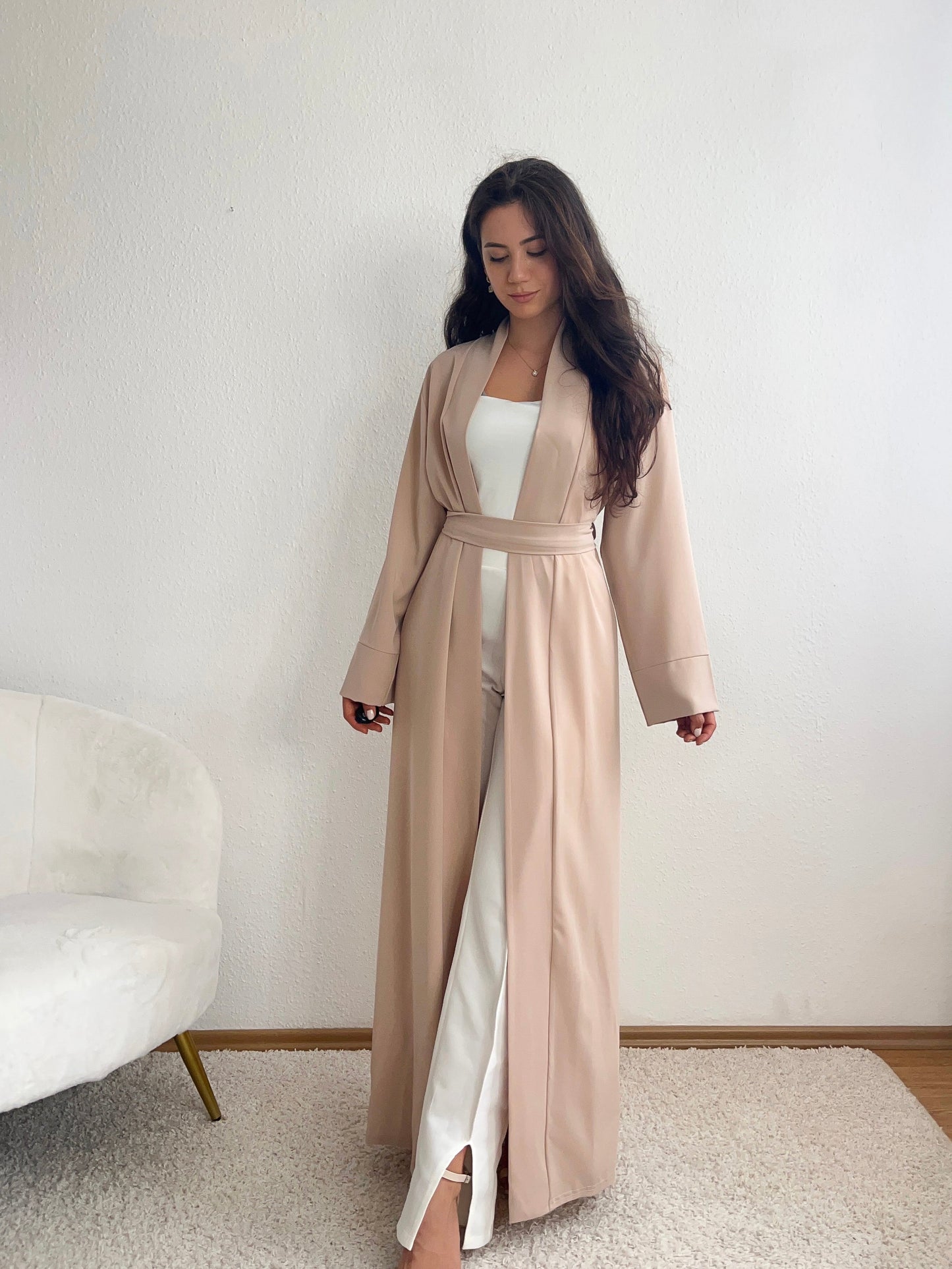 Langer Kimono mit Bindegürtel