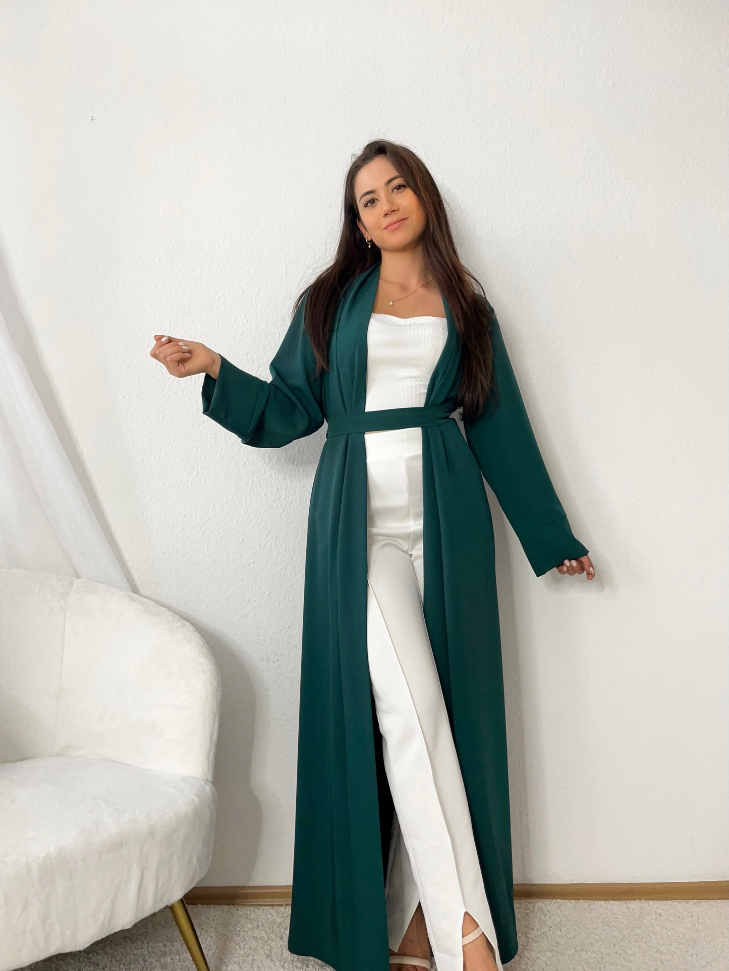 Langer Kimono mit Bindegürtel