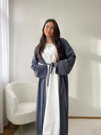 Leichter Kimono mit goldenen Linien