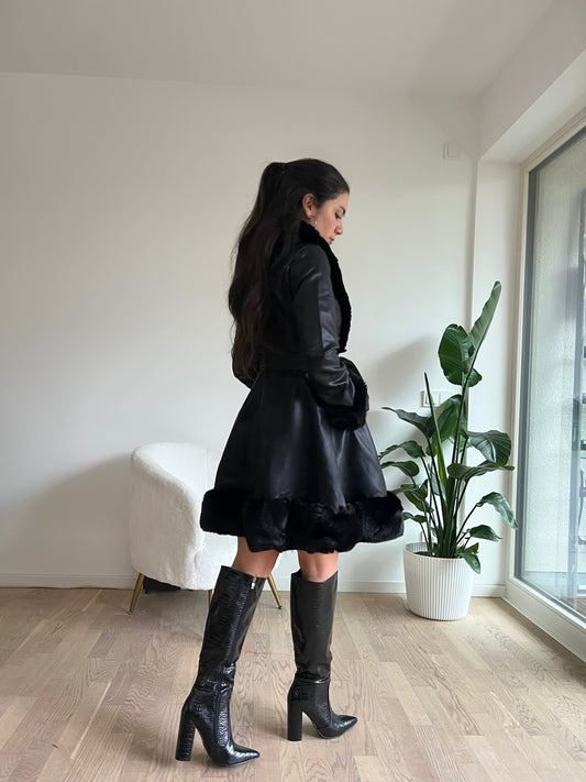 Kunstpelz-Mantel in Lederoptik