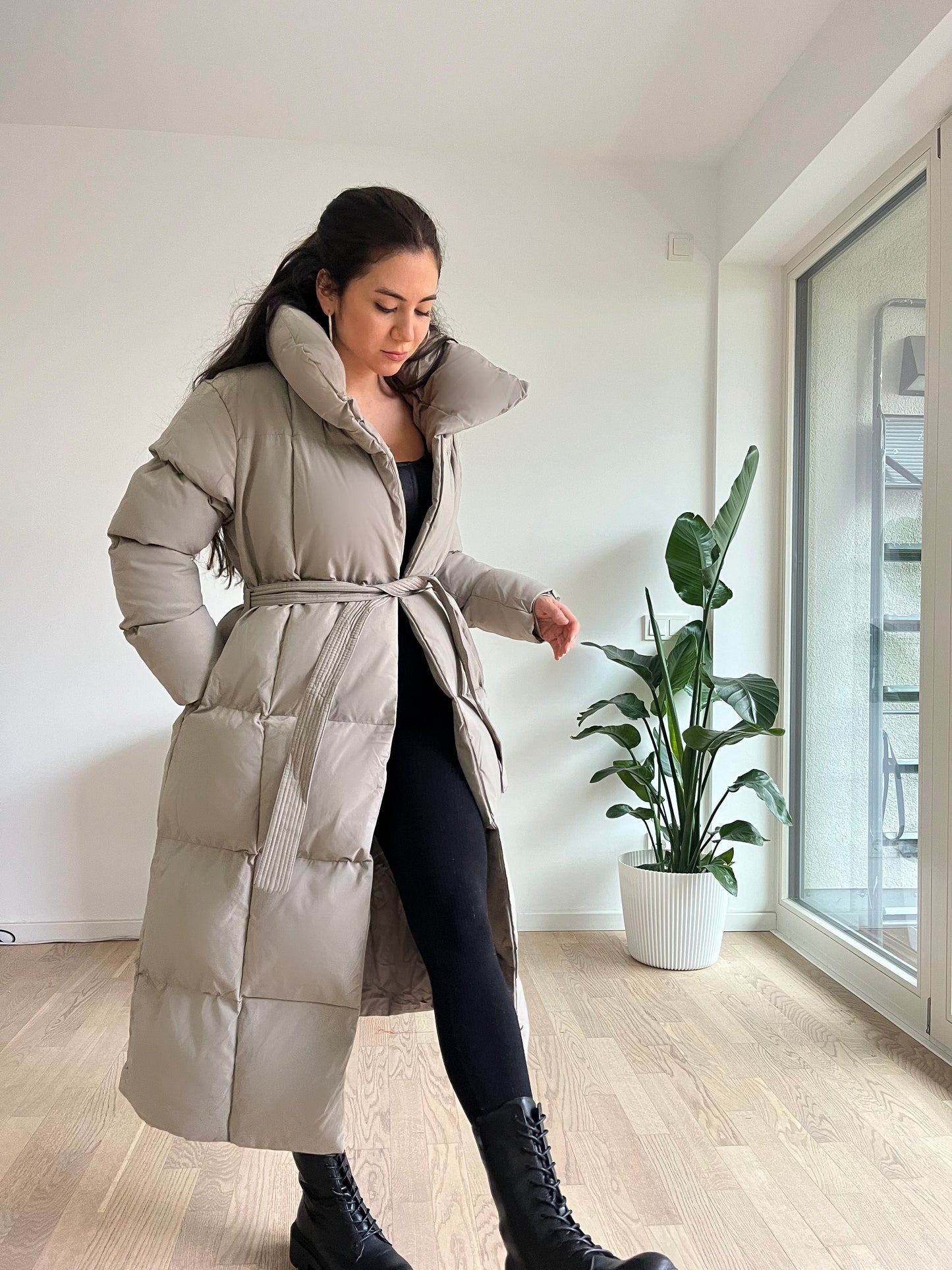 Lange Parka mit Gürtel