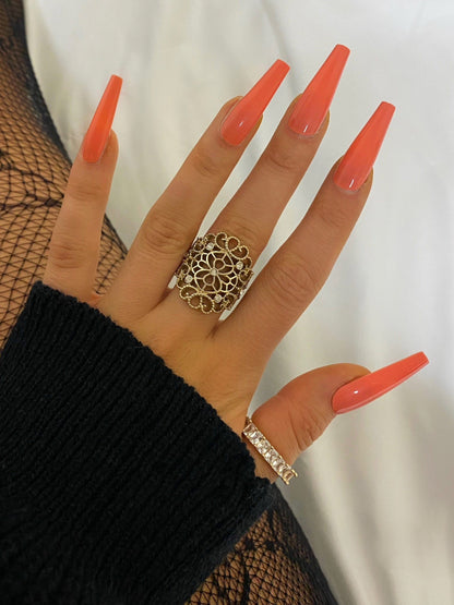 DIVA Nails