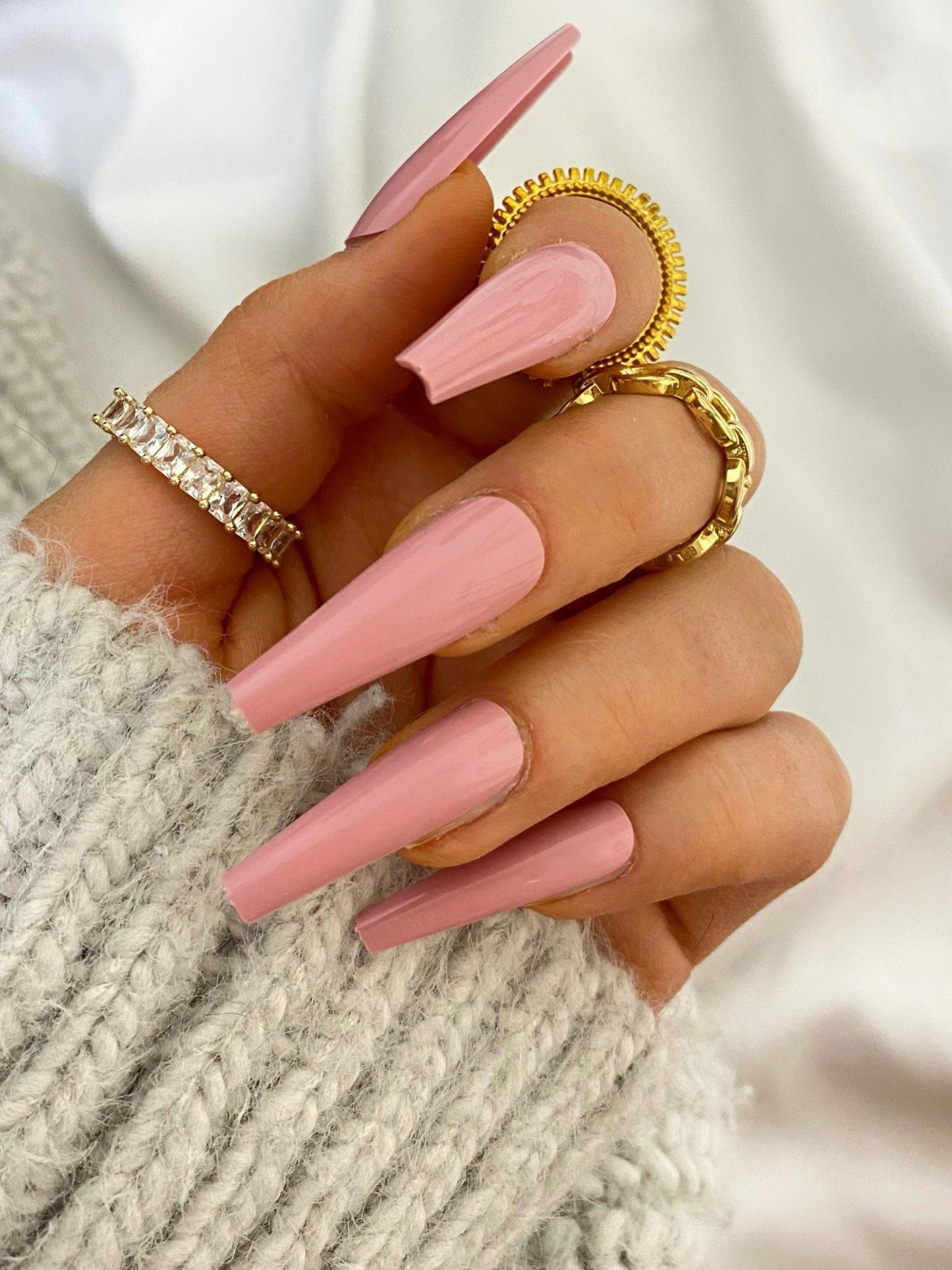 DIVA Nails