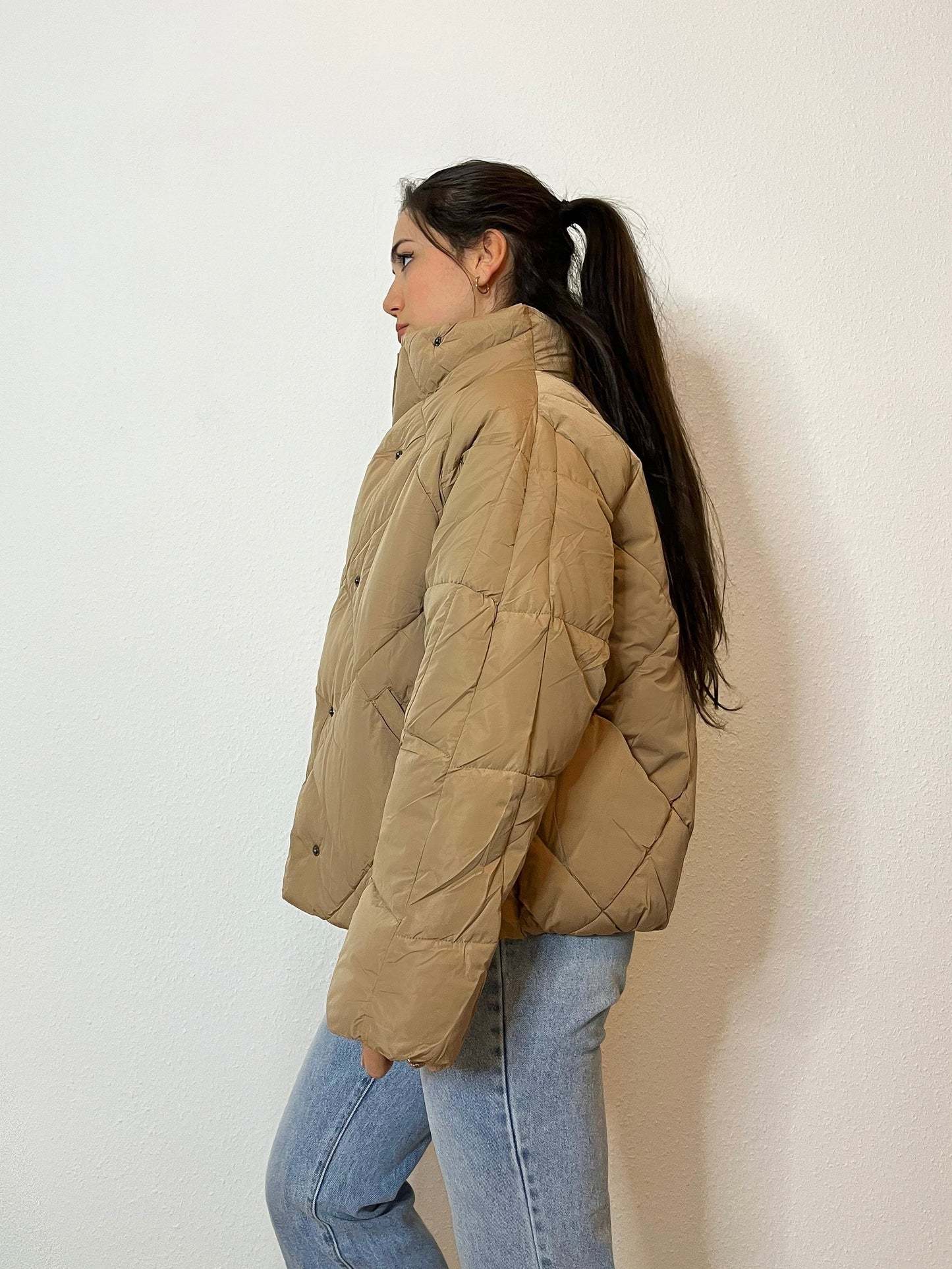 Steppjacke mit hohem Kragen