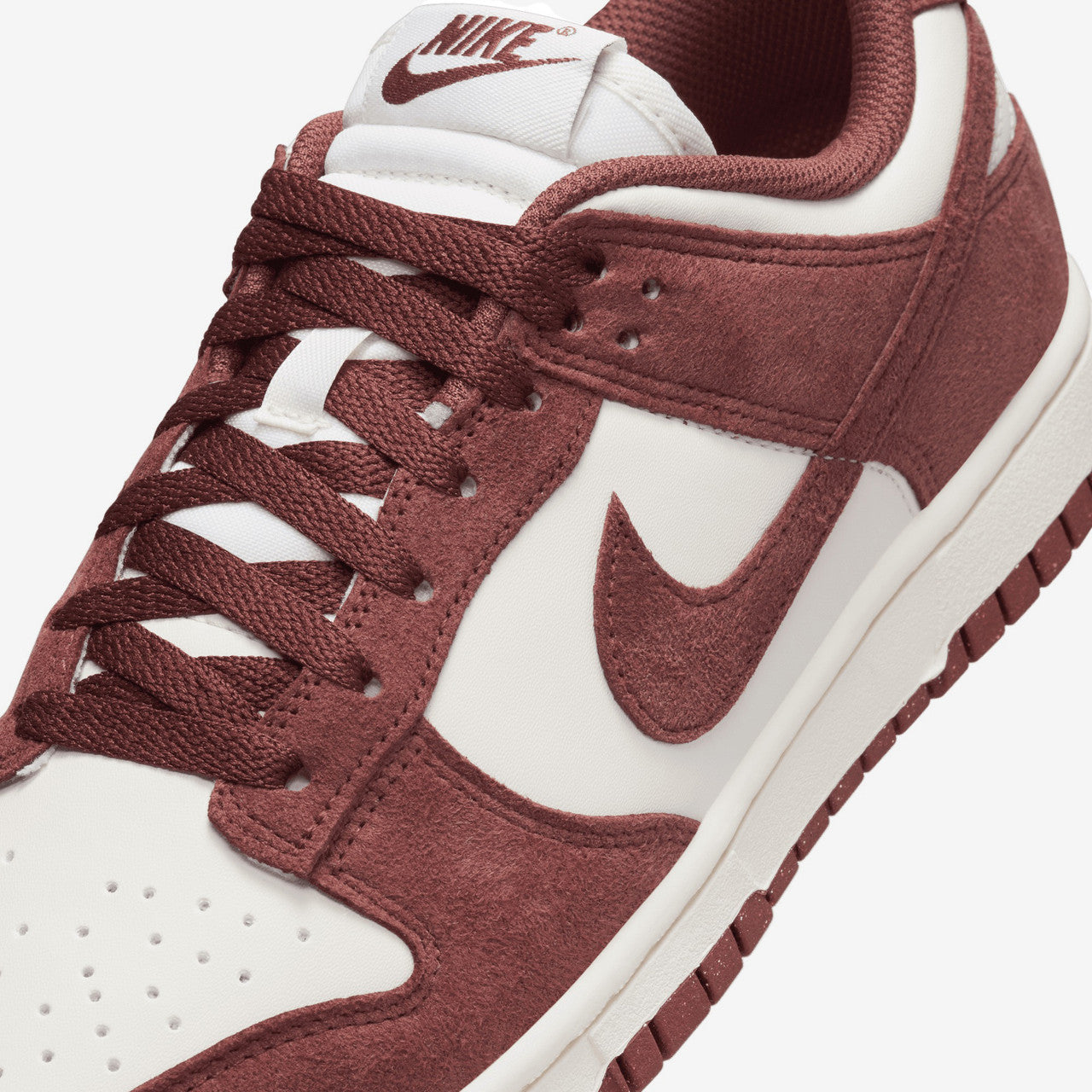 Wmns Dunk Low