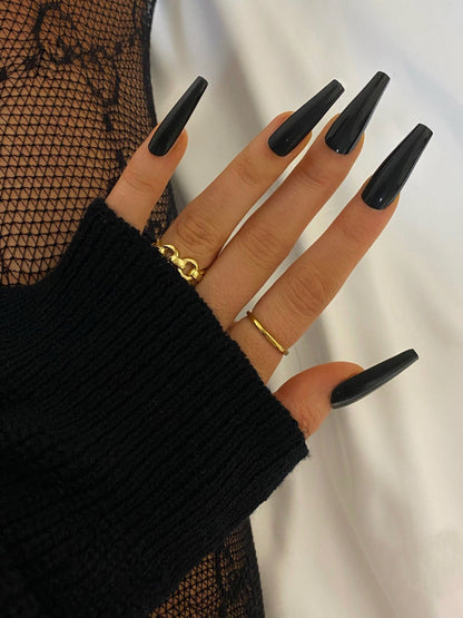 DIVA Nails