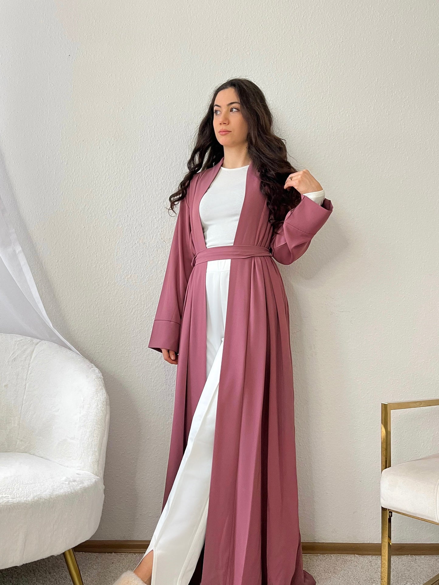 Langer Kimono mit Bindegürtel