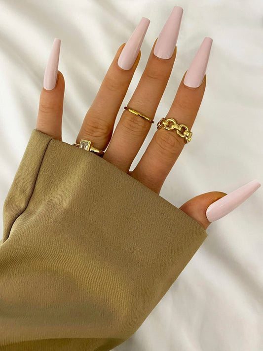 DIVA Nails